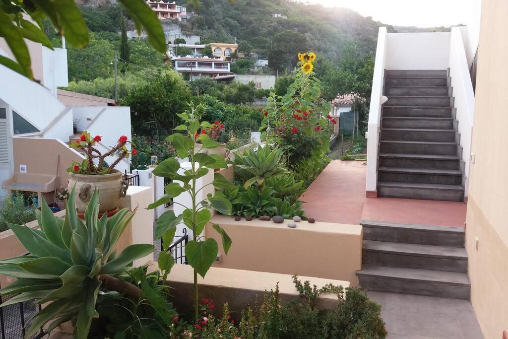 Casa Catalogna , Vicino Al Centro Storico. Villa Lipari  Eksteriør billede